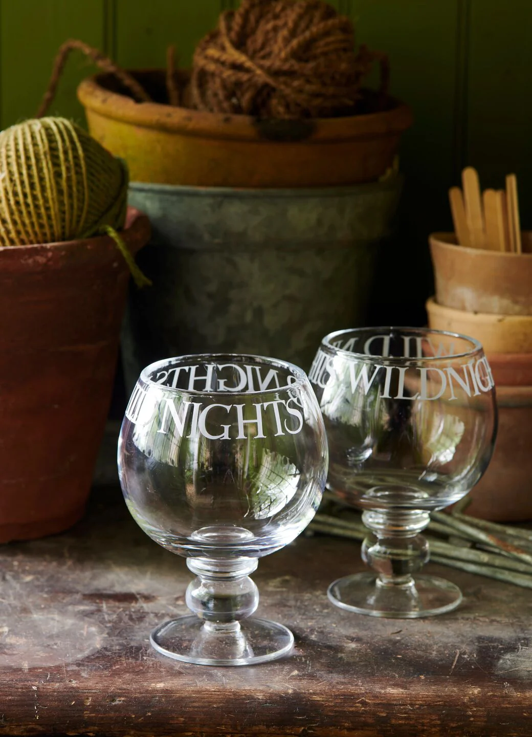 Black Toast Set Of 2 Gin Crystal Glasses - Image 3